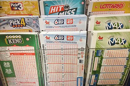 Женщина решила выбросить лотерейный билет с выигрышем на пять миллионов рублей